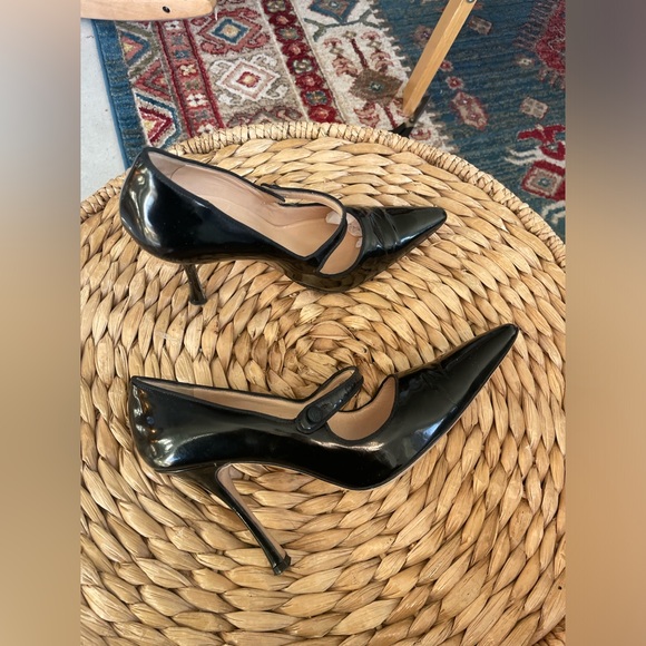 MANOLO BLAHNIK patent Campari Mary Janes Pumps Heels Shoes Size 38.5 8.5 - Picture 3 of 16
